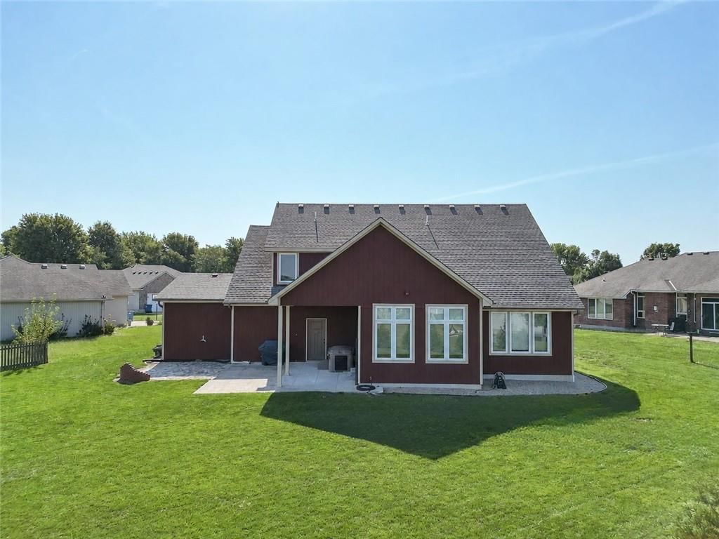 701 Lightner Circle — photo 4