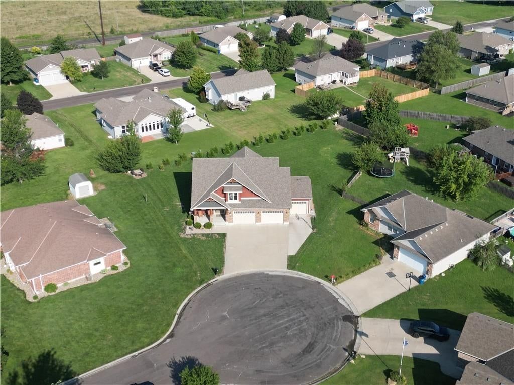 701 Lightner Circle — photo 5