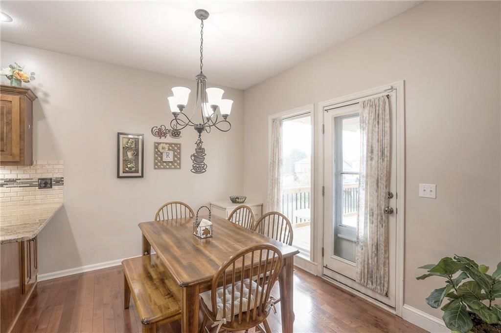 Photo 8 of 38 - 7919 NE 109th Court, Kansas City, MO 64157