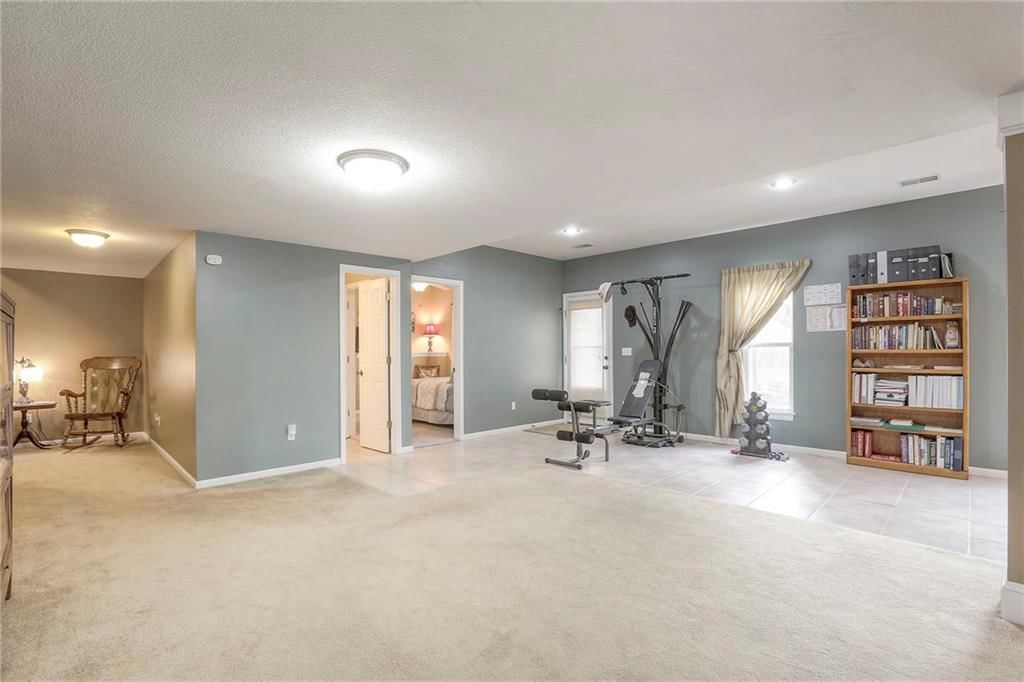 Photo 25 of 38 - 7919 NE 109th Court, Kansas City, MO 64157