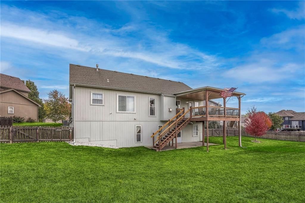 Photo 34 of 38 - 7919 NE 109th Court, Kansas City, MO 64157
