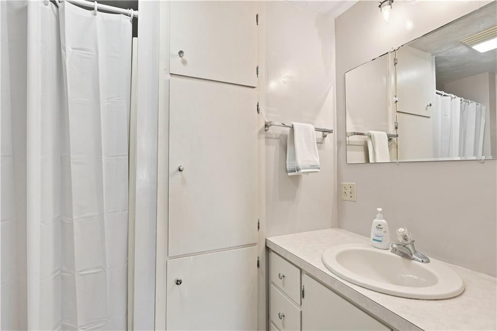 1419 S Margrave Street — photo 14