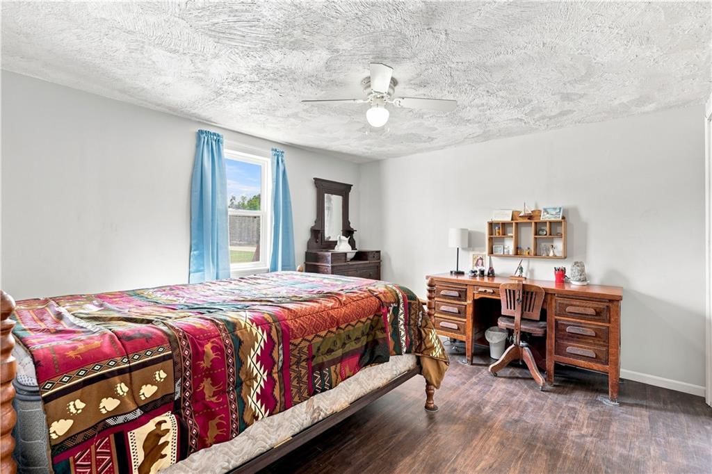1419 S Margrave Street — photo 15