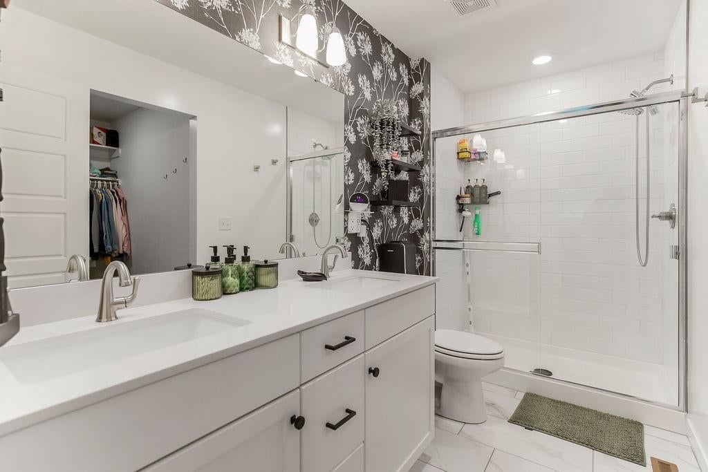 511 Hampstead Drive — photo 15
