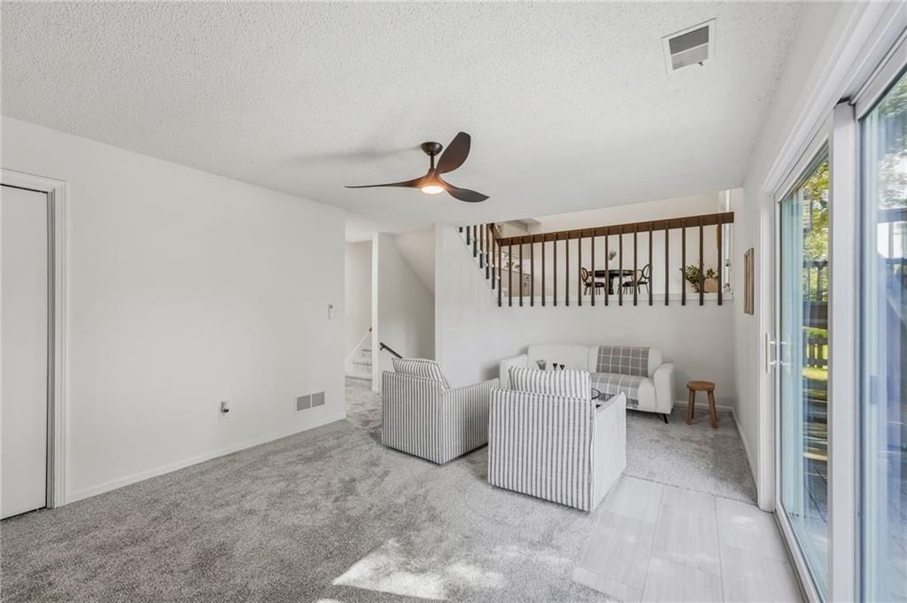 1809 NE Gatewood Drive — photo 17