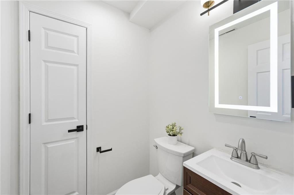 1809 NE Gatewood Drive — photo 18