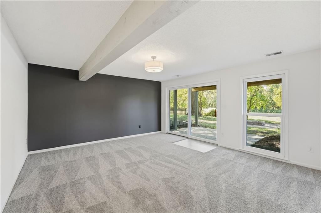 1809 NE Gatewood Drive — photo 20