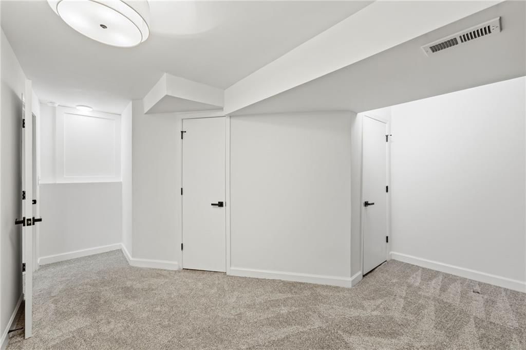 1809 NE Gatewood Drive — photo 22