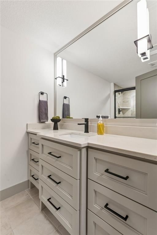 13704 Pembroke Lane — photo 41