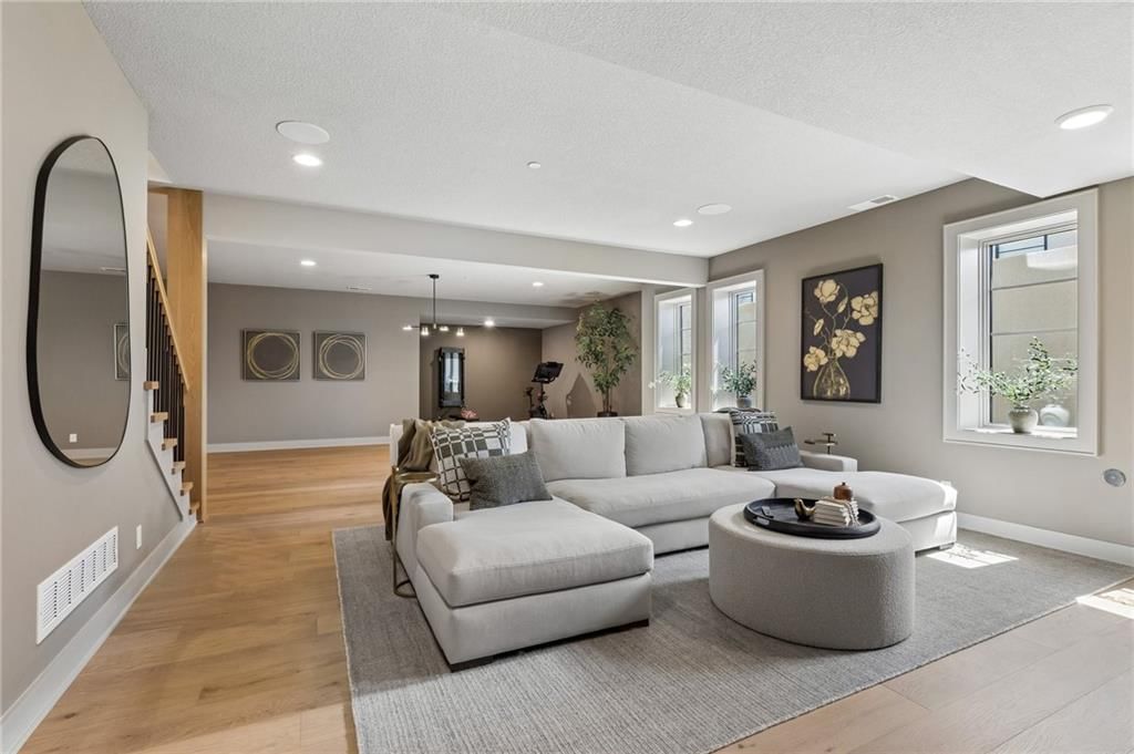 Photo 39 of 44 - 13704 Pembroke Lane, Leawood, KS 66224