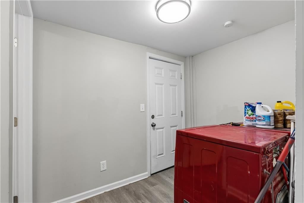 206 N Valley Street — photo 13