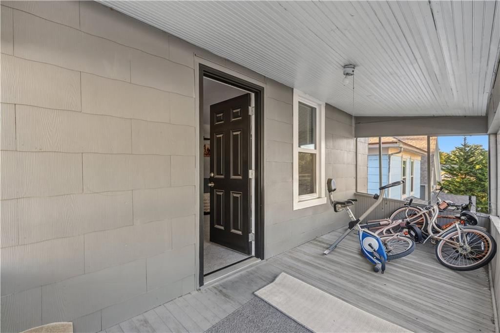206 N Valley Street — photo 14