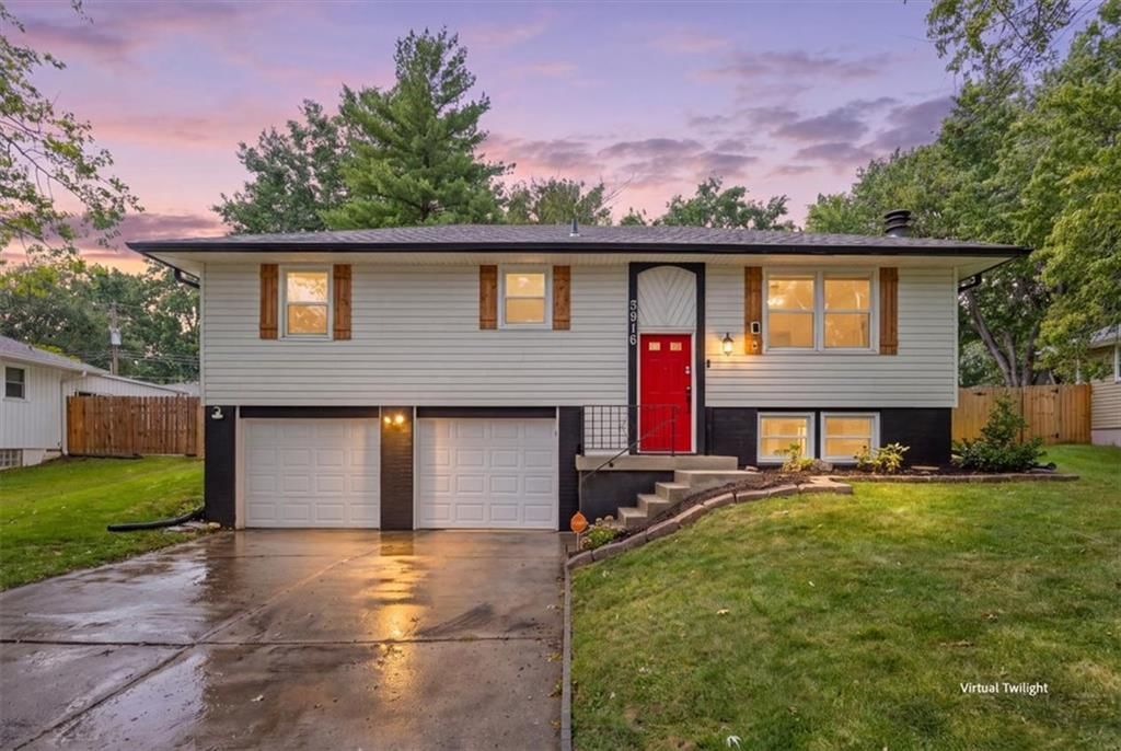 3916 S Crackerneck Road, Independence, MO: listing photo 3