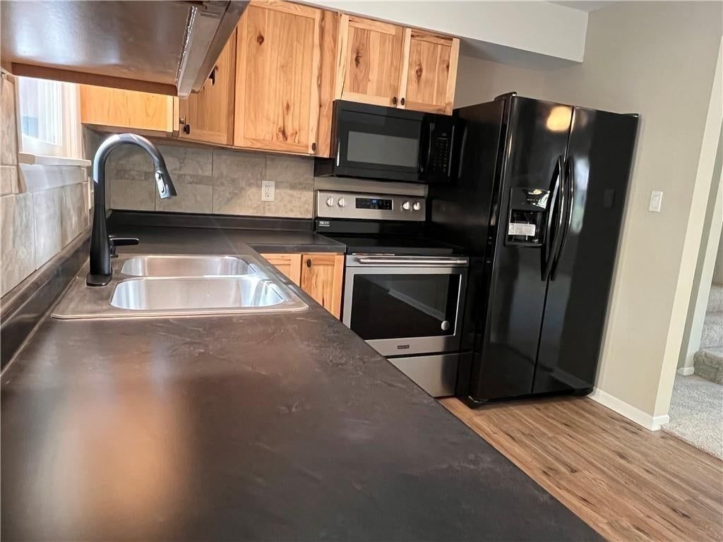 1828 E Pine Street — photo 23