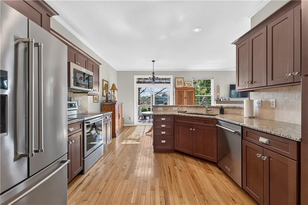 16100 Linden Street — photo 20