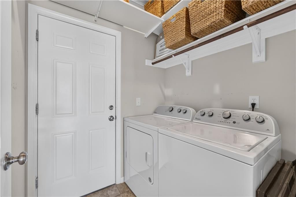 16100 Linden Street — photo 21