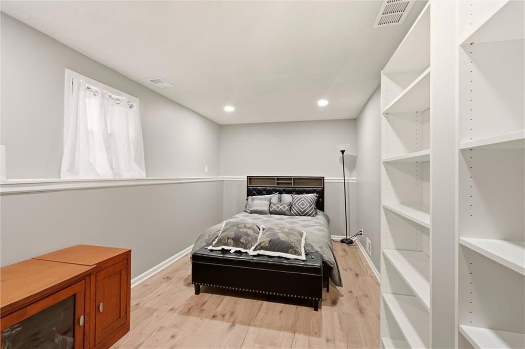 16021 W 153rd Terrace — photo 21