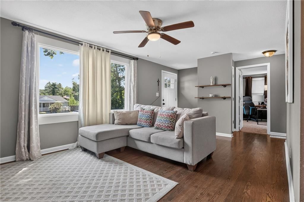 3232 W Townsend Court — photo 9