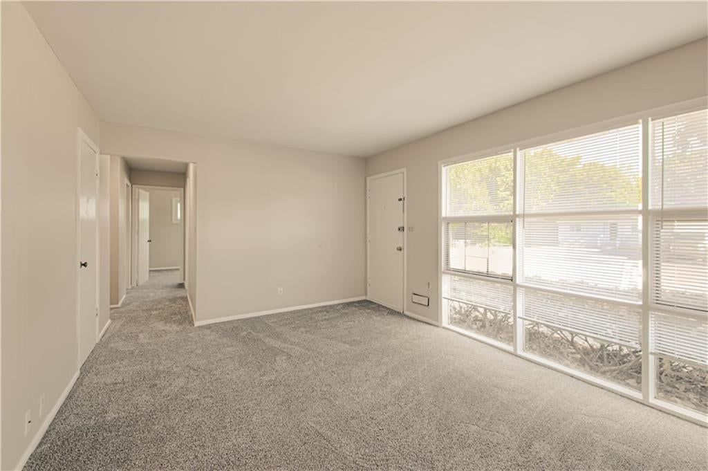 7001 E 107th Street — photo 5