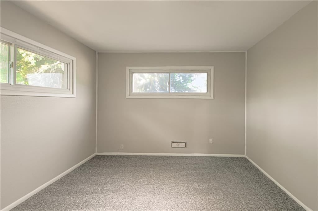 7001 E 107th Street — photo 11