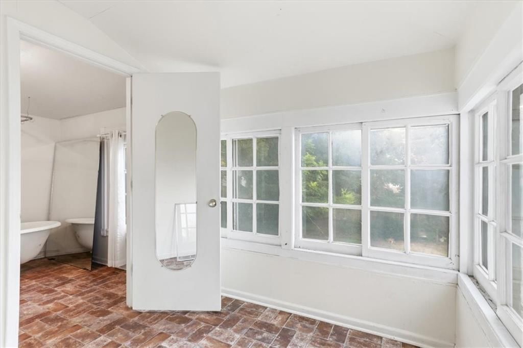 4335 Campbell Street — photo 20