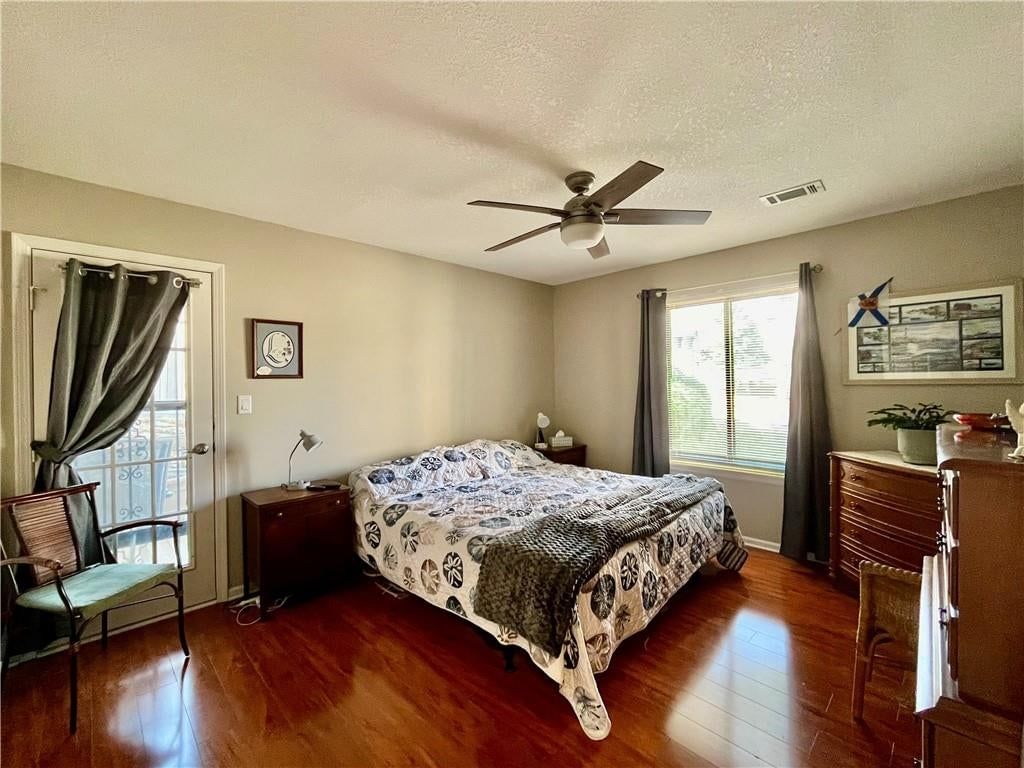 303 E Partridge Avenue — photo 20