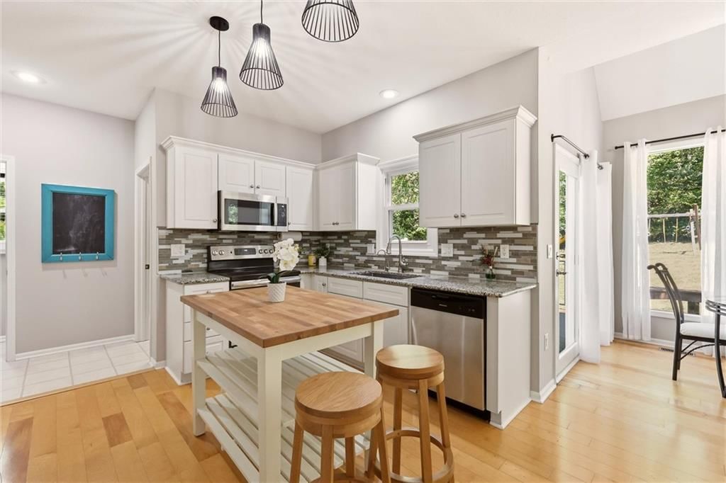 6913 RED OAK DRIVE — photo 10