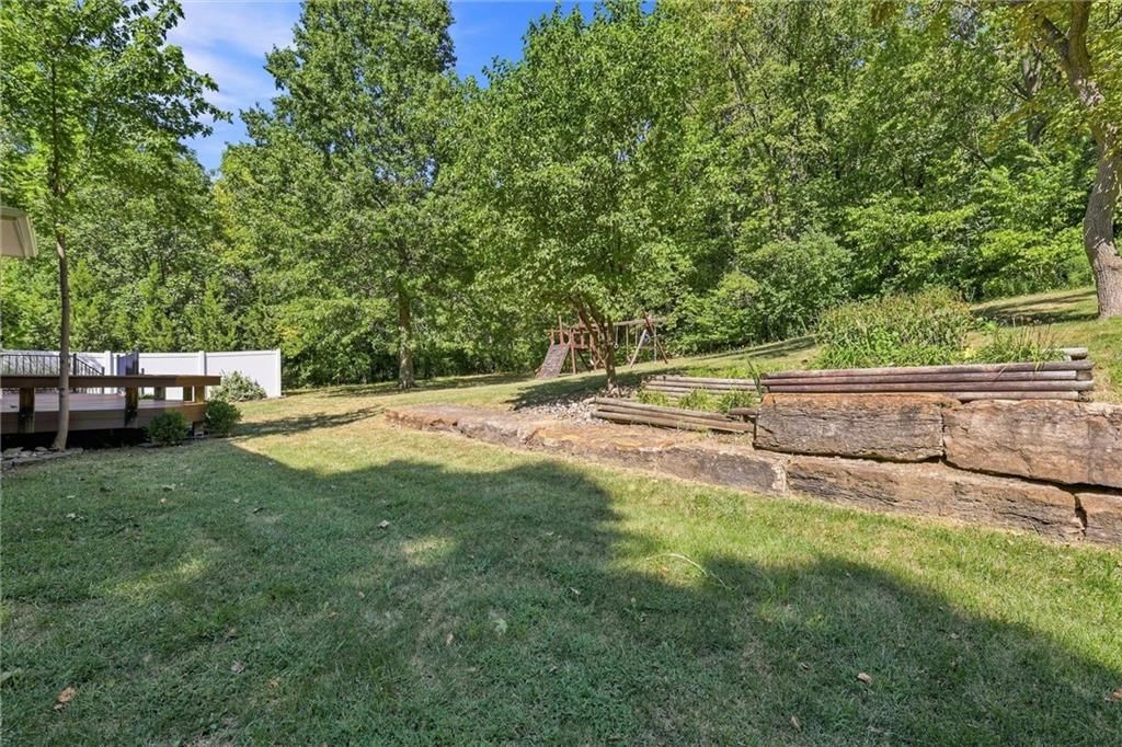 6913 RED OAK DRIVE — photo 41