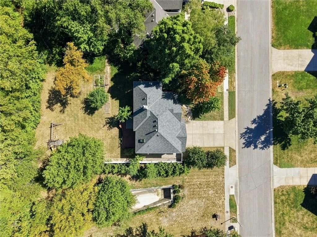 6913 RED OAK DRIVE — photo 45