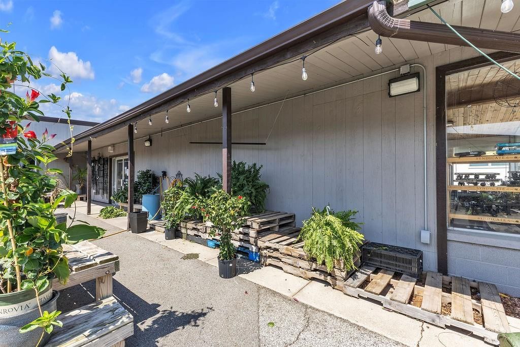 2424 N Belt Highway — photo 27