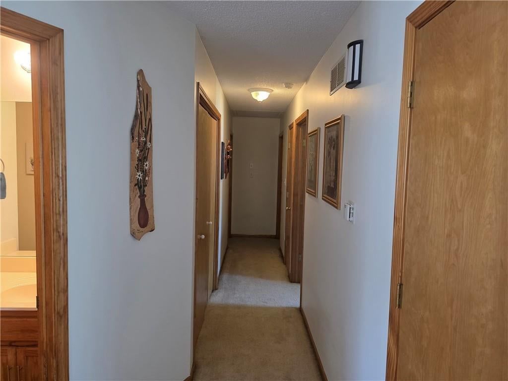 413 N SAVAGE Court — photo 6