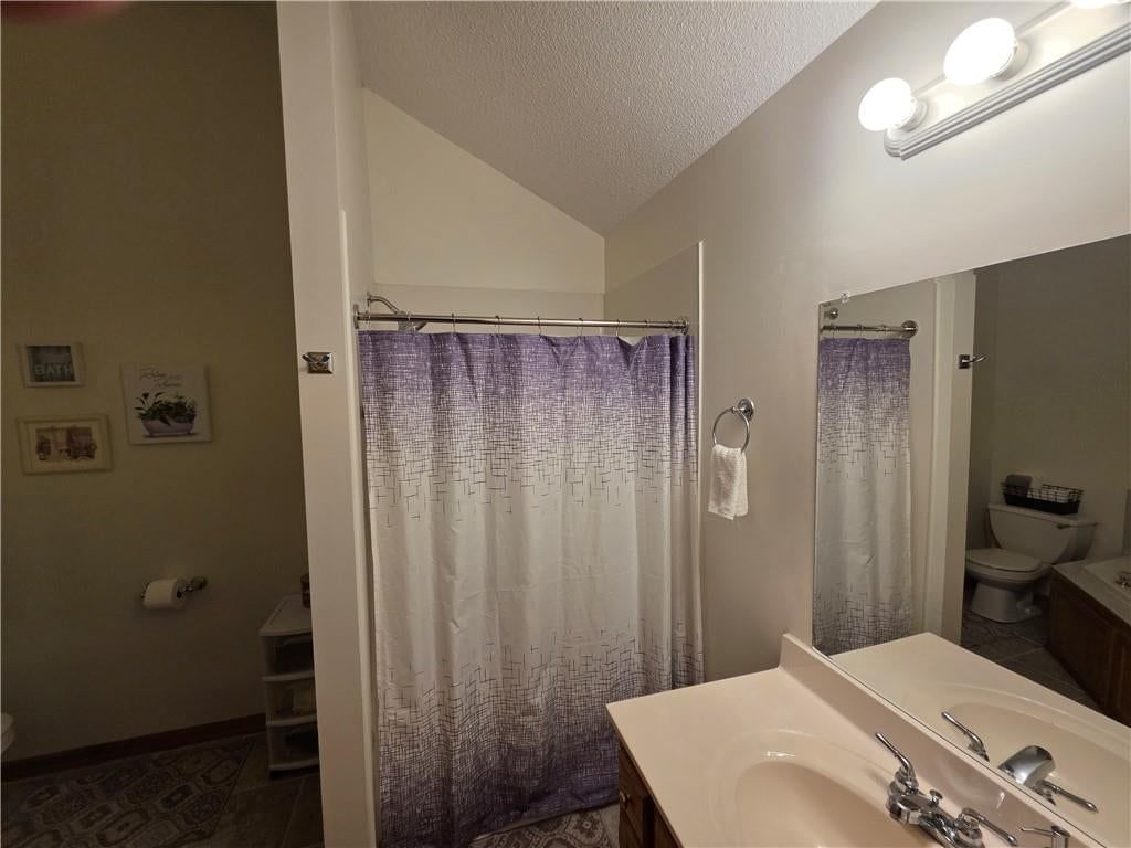 413 N SAVAGE Court — photo 9