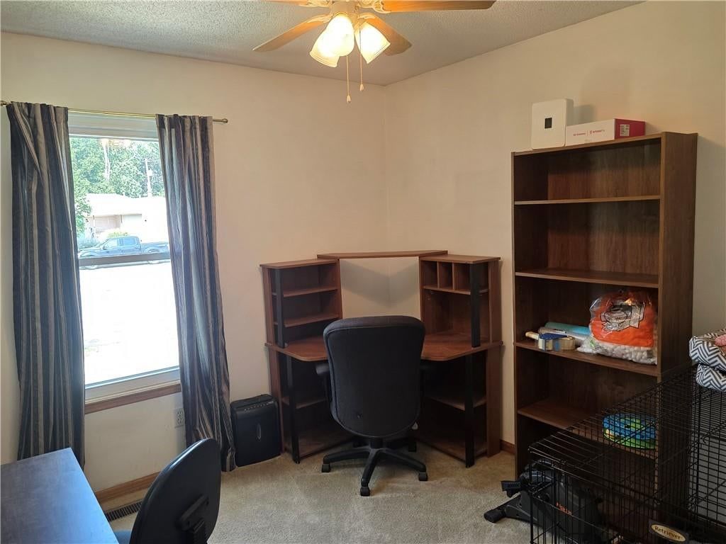 413 N SAVAGE Court — photo 13