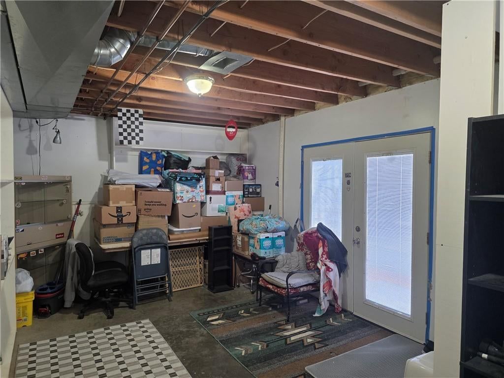 413 N SAVAGE Court — photo 15