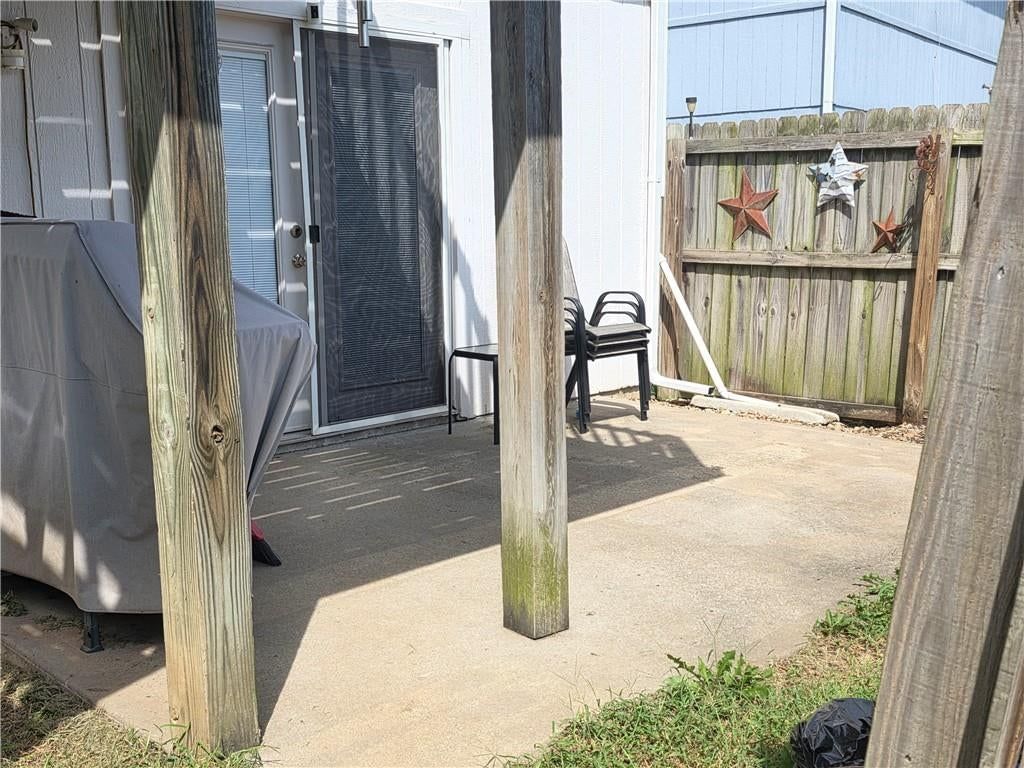 413 N SAVAGE Court — photo 23