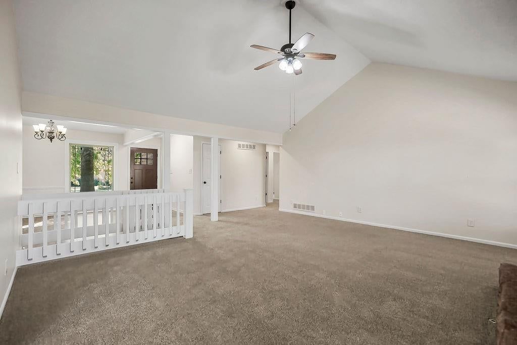328 N Cherry Street — photo 5