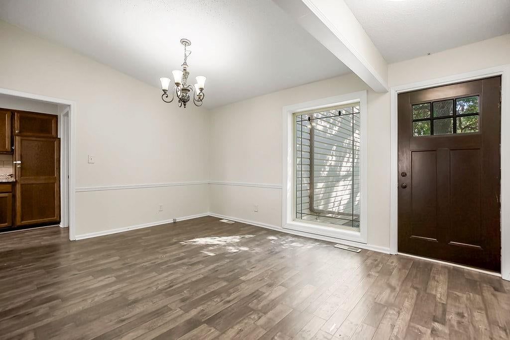 328 N Cherry Street — photo 6
