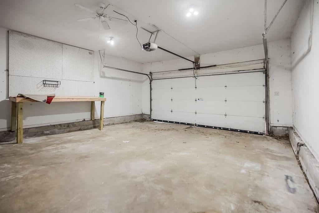 328 N Cherry Street — photo 23