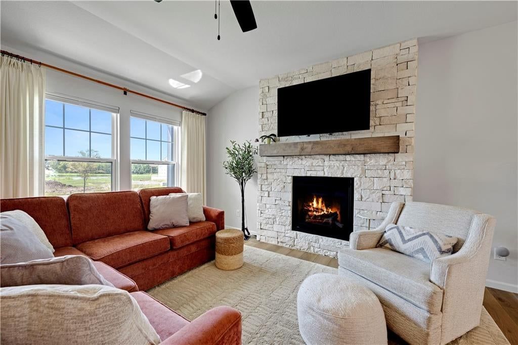 27004 E Dogwood Lane — photo 4