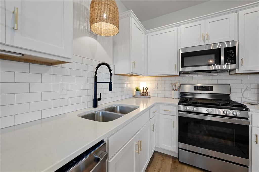 27004 E Dogwood Lane — photo 12