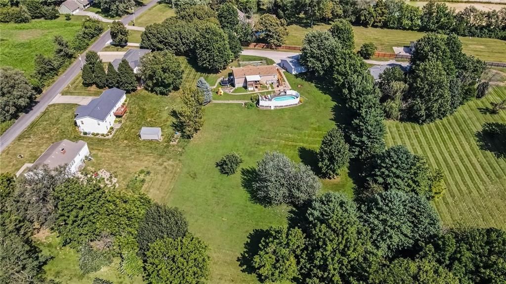 414 NE County Line Road — photo 34