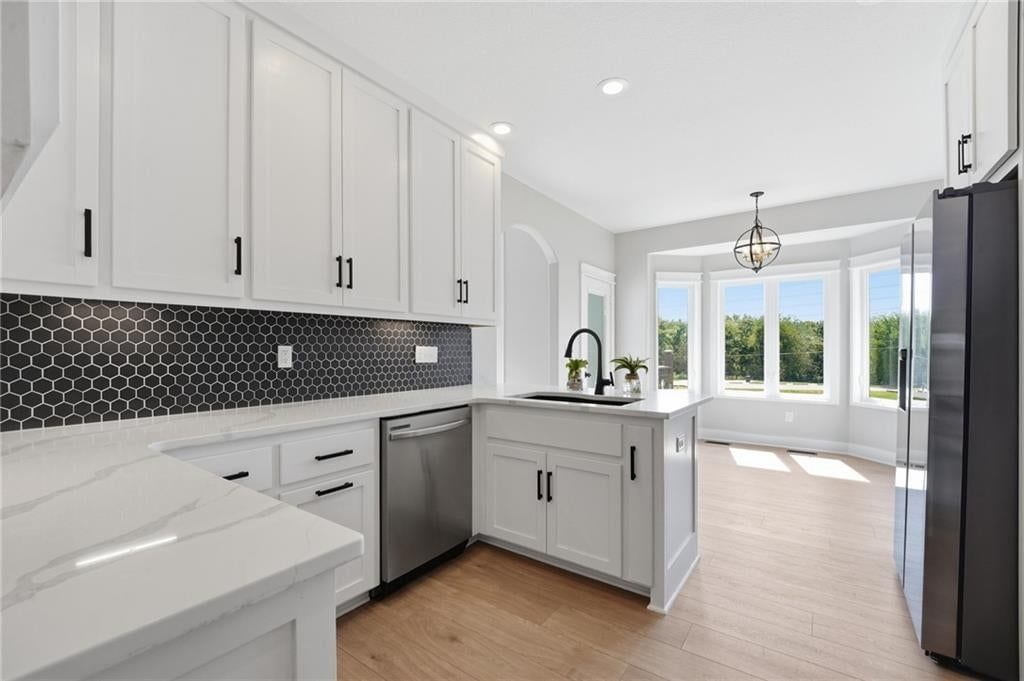 1816 NE Volos Court — photo 10