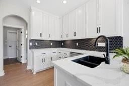 1816 NE Volos Court — photo 15