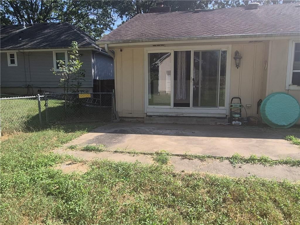 9310 E 83rd Street — photo 2