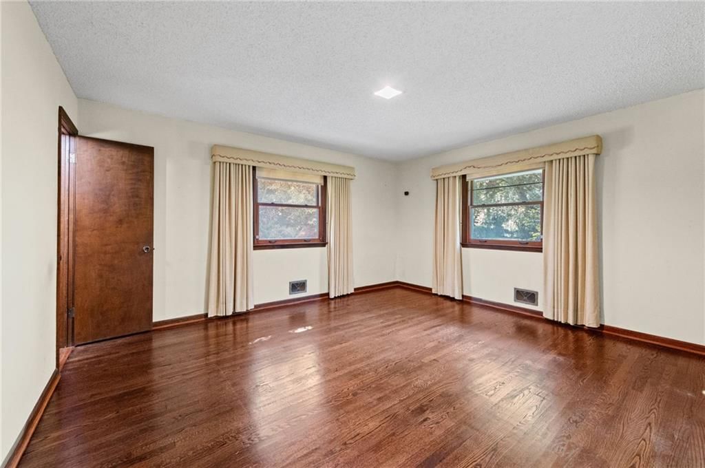 1335 N 90th Street — photo 17