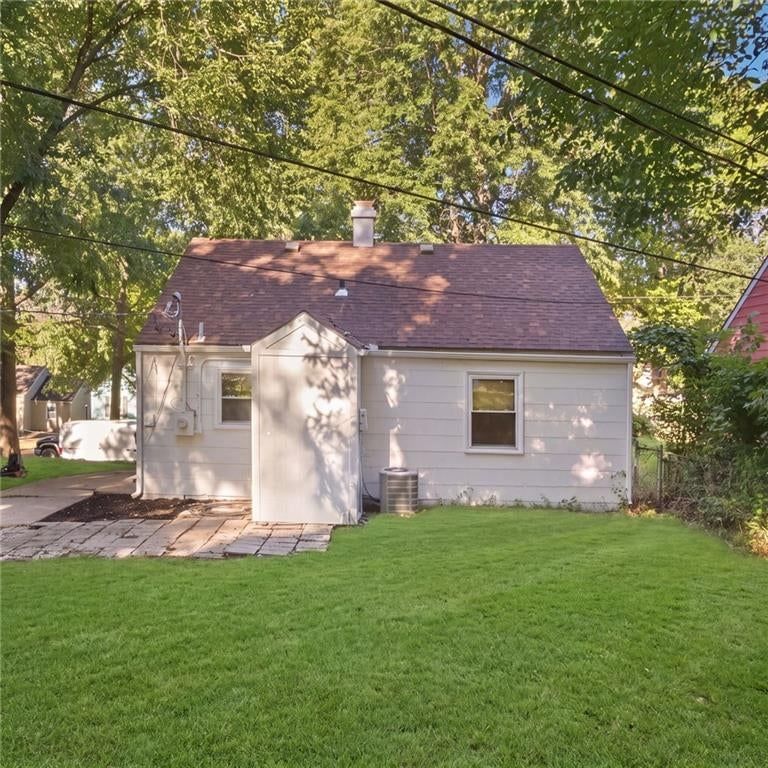 7405 Park Avenue — photo 16