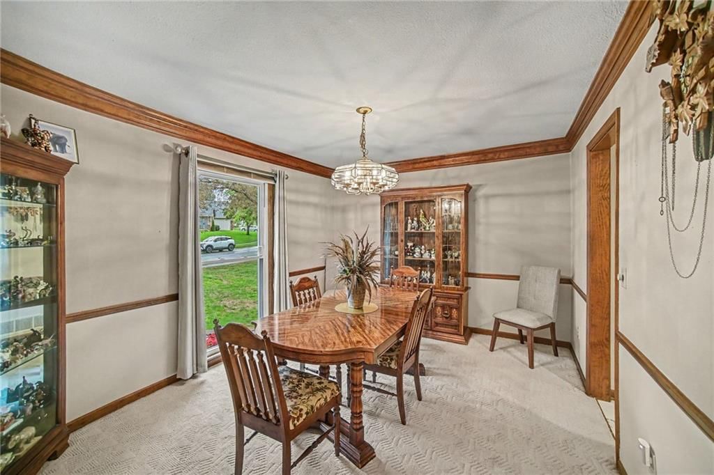 Photo 8 of 29 - 8309 N Marston Avenue, Kansas City, MO 64151