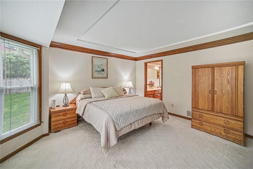 Photo 14 of 29 - 8309 N Marston Avenue, Kansas City, MO 64151