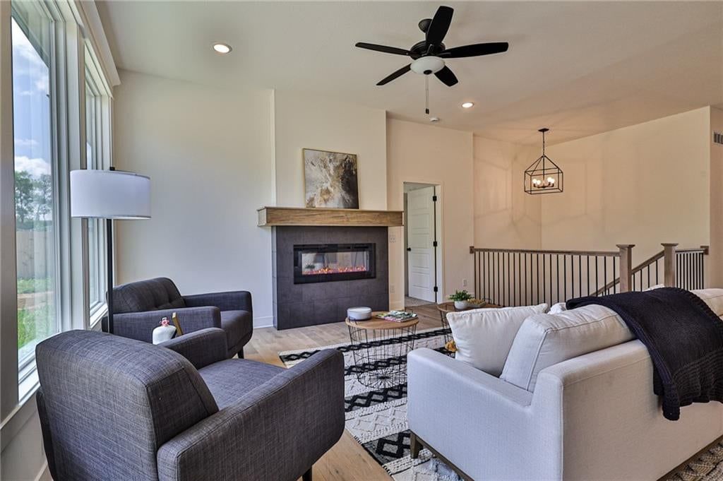 104 SW Nelson Drive — photo 8
