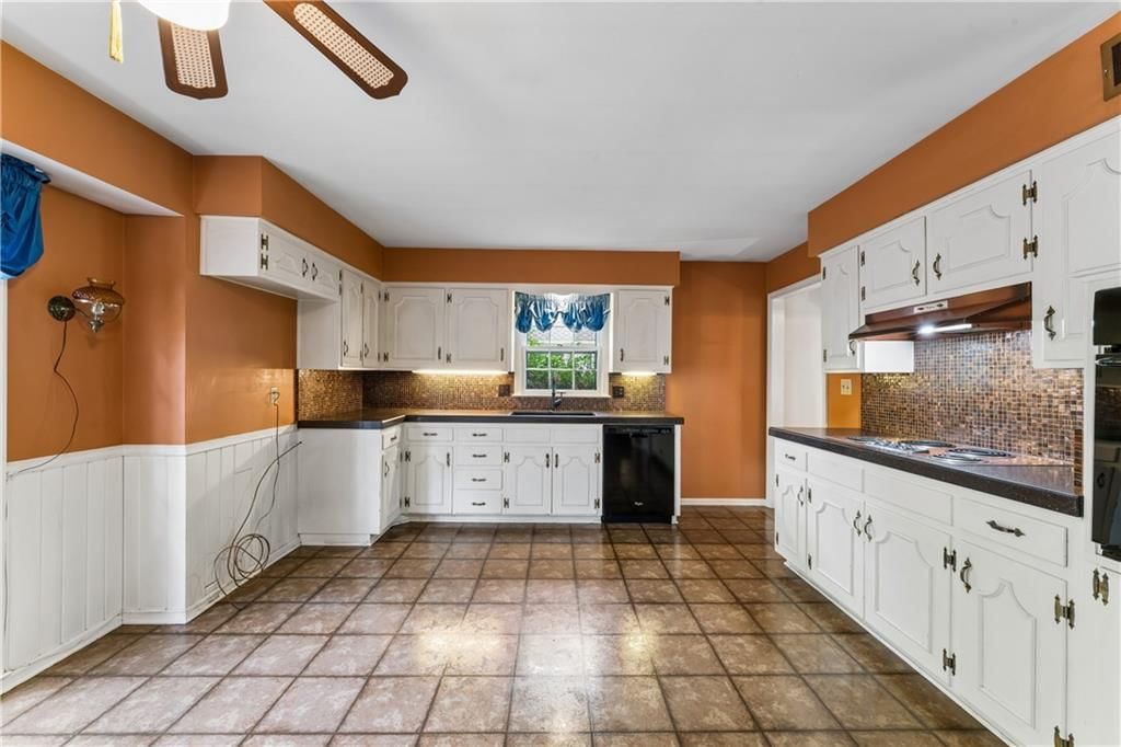 9312 Alhambra Street — photo 15